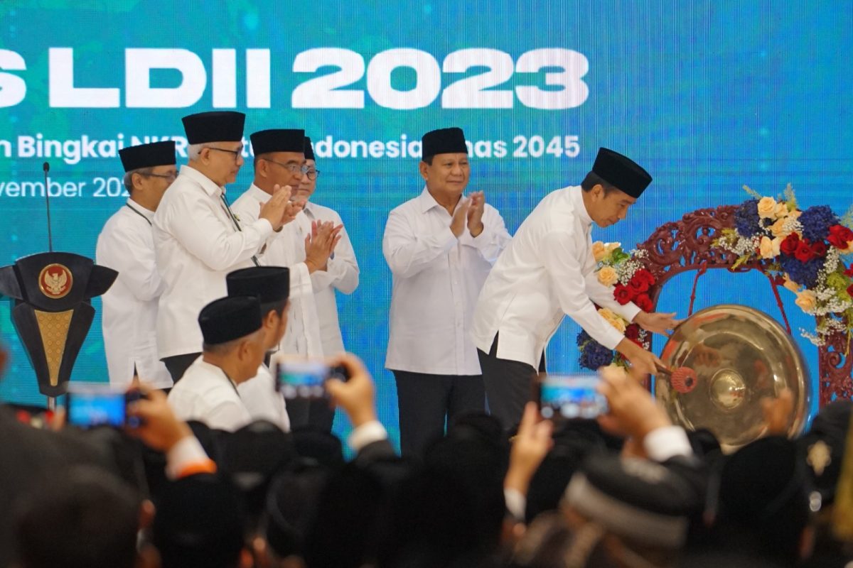 Presiden Jokowi Ingatkan Pentingnya Membangun SDM  untuk Wujudkan Indonesia Emas 2045