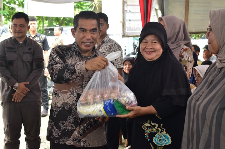 Ramadhan, Pemkab OKI Gelar Pasar Murah Keliling Kelurahan
