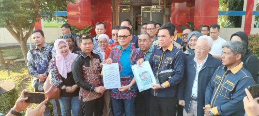 Joncik Calon Bupati Empat Lawang Datangi Ditreskrimsus Polda Sumsel, Laporkan Serangan Hoax pada Dirinya
