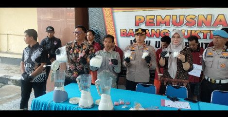 2 Kg Sabu dan 657 Ekstasi Dimusnahkan Ditresnarkoba Polda Sumsel, Didepan 10 Kurir Narkoba