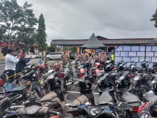 Sat Lantas Polres OKU Timur dan Polsek Belitang Amankan 132 Sepeda Motor Saat Penertiban Balap Liar