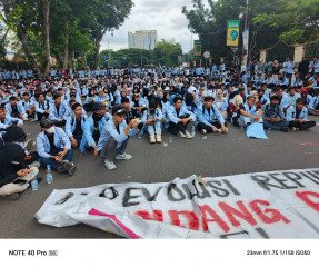 Ratusan Mahasiswa UIN Raden Fatah Palembang Gelar Unjuk Rasa, Ini Tuntutannya