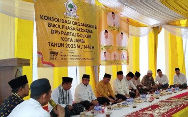 Kegiatan DPD Golkar Kota Jambi saat Peresmian Kantor Baru