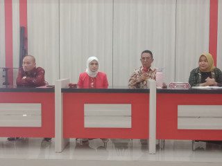 UKB Bertanggung Jawab Terhadap Pembatalan Ijazah, Dengan Melakukan Perkuliahan Ulang  Gratis